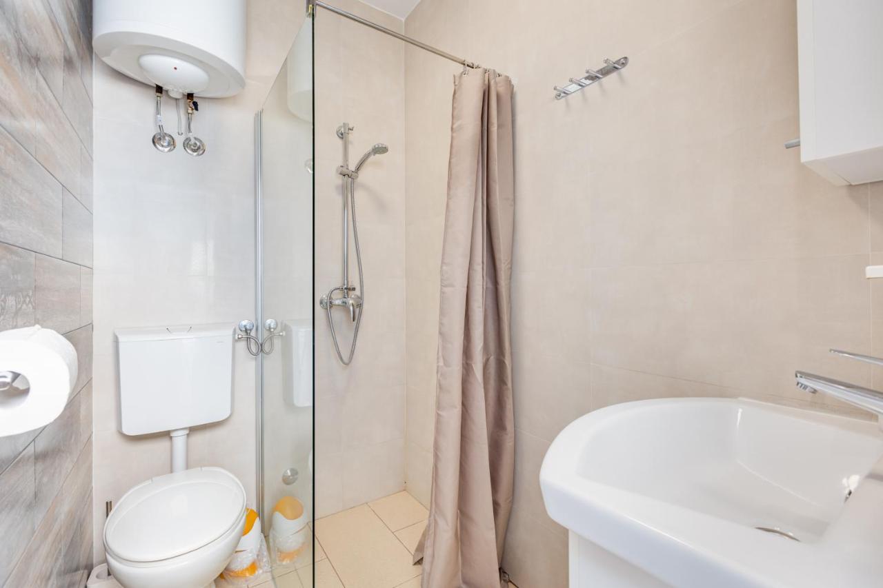 ונטאצ'יצ'י Apartment Ana מראה חיצוני תמונה
